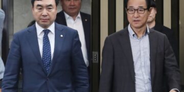 ‘돈봉투 의혹’ 윤관석·이성만 체포동의안, 본회의 보고