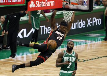 ‘8번 시드의 기적’ 마이애미, 0% 역사 도전