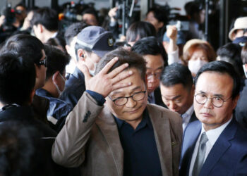 [포토] 송영길, ‘좌절’된 자진출두