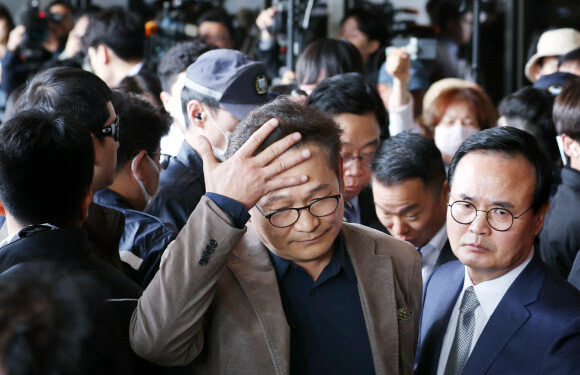 [포토] 송영길, ‘좌절’된 자진출두