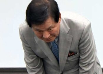 자녀 증여세 주려고 아버지가 605억원?… 김익래 퇴진에도 개운찮은 뒷맛