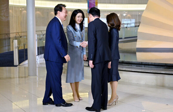 [포토] ‘다시 만난’ 윤석열 대통령과 기시다 총리 내외
