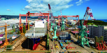 외국인들 일주일 만에 ‘도망’…조선소 5년차 월급 ‘충격’