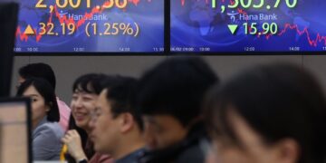 코스피, 다시 훈풍 부나… 1년 만에 2600 돌파