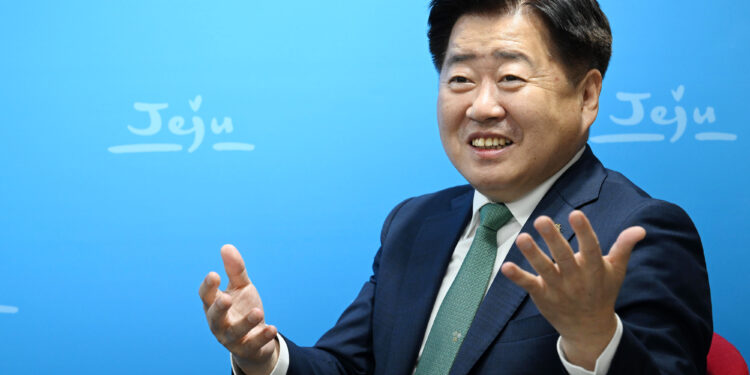 오영훈 “MZ 선호하는 ‘도시적 요소’가 지방 살릴 것”[인구가 모든 것의 모든 것이다]