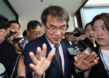 선관위 ‘감사 거부’ 결국 수사 받는다