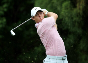 앙금 여전한데… 다시 만난 매킬로이·켑카