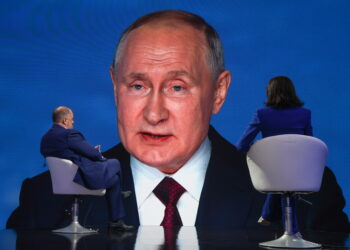 푸틴 “핵무기 쓸 수는 있지만…젤렌스키는 유대인의 수치” F-16도 거론