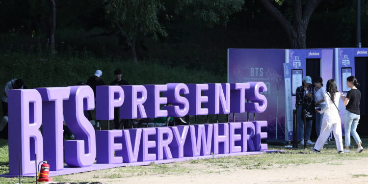 BTS 10주년 행사, 브루노 마스 공연, 야구…수십만 집결 ‘극심 혼잡’ 예상