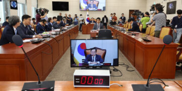 장제원은 불참, 공청회는 반쪽… 과방위 기싸움에 첫 회의 파행