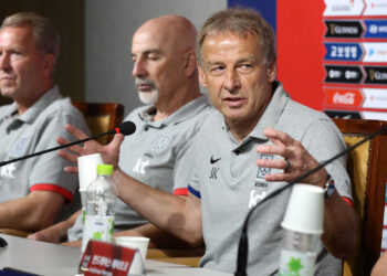 클린스만 “4전 무승, 아시안컵 우승 위한 과정”