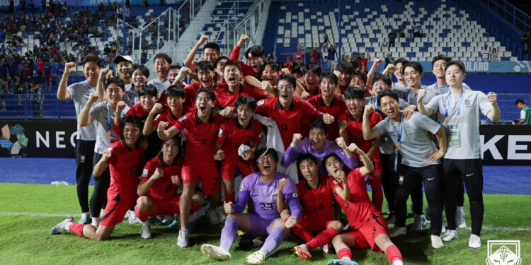 ‘황금세대’ U17 대표팀 아시안컵 4강 안착