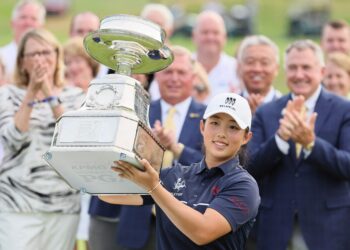 중국 선수, 11년 만에 LPGA 메이저 트로피 ‘번쩍’