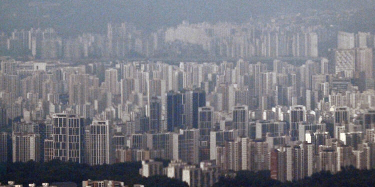 전국 아파트값 하락 60주 만에 멈췄다…서울 6주째 상승