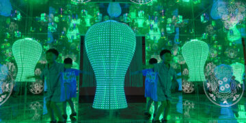 디지털로 소환한 천 년 비색… ‘고려의 혼’ 청자를 만나다[권다현의 童(아이와 함께)行]