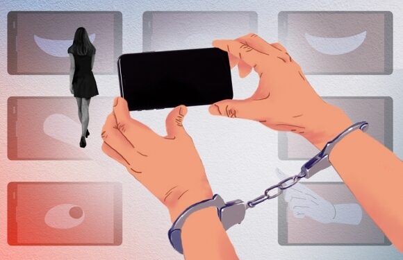 연인 몰래 화장실에 카메라… 투숙객 촬영한 게스트하우스 사장 실형