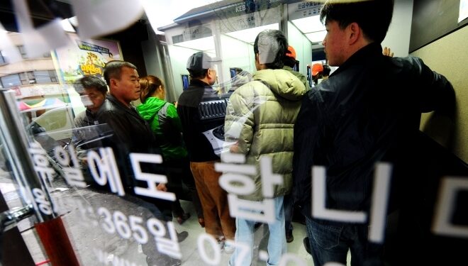 ‘동남아 이모님’ 논의 속 정부 인증 가사서비스 품질 제고