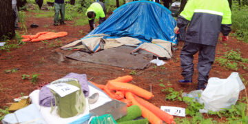 서랍장에 싱크대까지…제주 ‘알박기 텐트’ 살림살이 수준