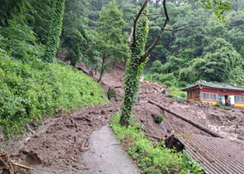 영주서 산사태로 매몰된 14개월 영아 사망…전국 산사태·침수, 인명·재산피해 잇달아