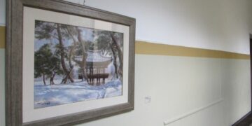 “대통령 우상화” 지적에 충북도청 복도 사진 24점 철거