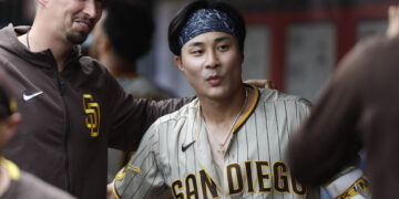 작년보다 빨라진 10호포… 김하성 ‘20-20’도 쏜다