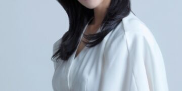 ‘2번 이혼’ 女가수 “결혼 안해야 행복…혼자 사세요” 소신발언