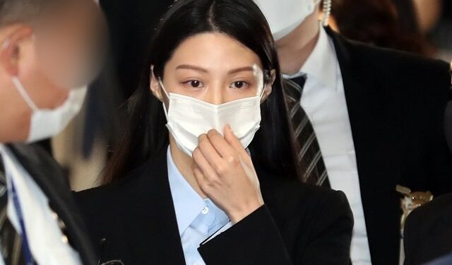 조민 “입학·의사면허 취소한다면 당연히 받아들일 것”