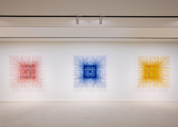 철선·그림자로 빚어낸 ‘시간의 그물’ | 서울신문