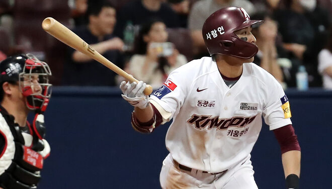 해결사 없는 ‘2점 히어로즈’, 안우진 등판에도 5연패 수렁