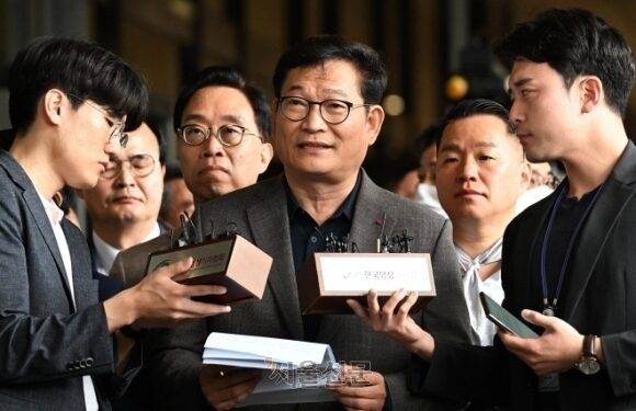 검찰 ‘돈봉투 의혹’ 송영길 일정관리자 압수수색