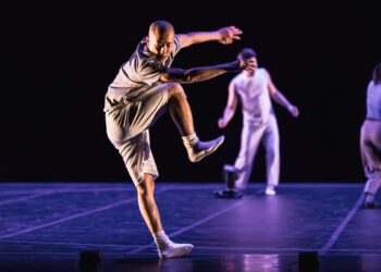 내 기억따라 쓰고 몸 마음대로 보다