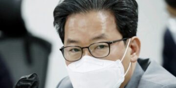 조국 두둔하다 ‘상갓집 항명’…심재철 檢 떠난다