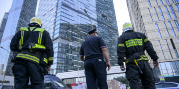 모스크바 마천루 건물에 이틀째 드론…피해 적어도 전쟁 가까운 느낌