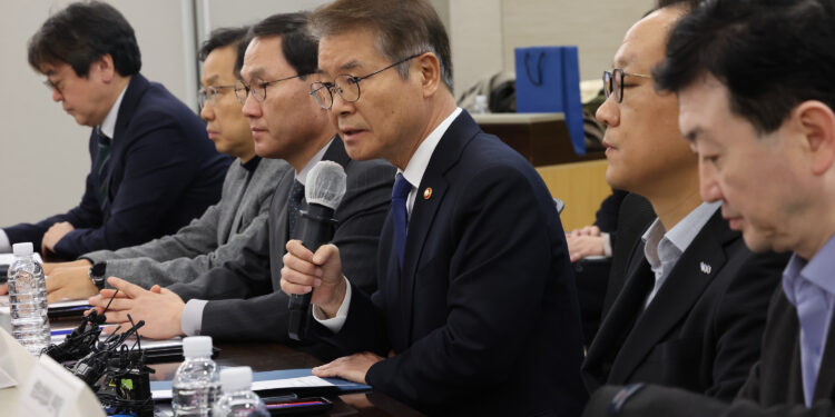 막대한 이자수익 금융권 비정규직에게는 중식비·상여금 등 ‘차별’