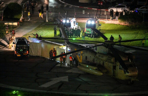 러 매체 “휴전 이틀째 이스라엘 북부에 공습 경보”