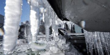 [포토] ‘체감기온 영하 10도’ 맹위 떨치는 동장군