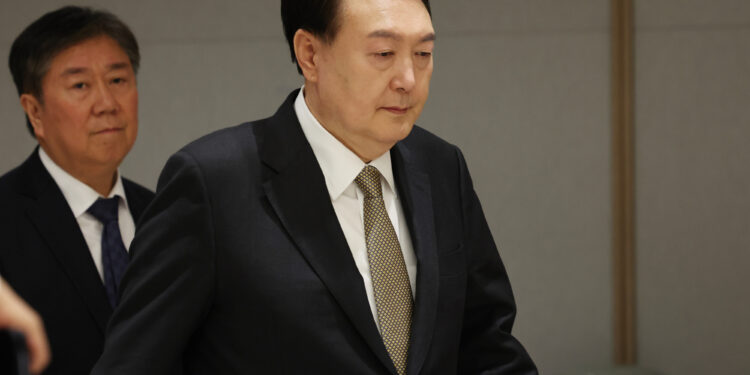 尹대통령, 노란봉투법·방송3법 거부