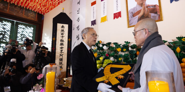 자승스님 국민훈장 무궁화장 추서…유인촌 “불교계서 큰 역할”