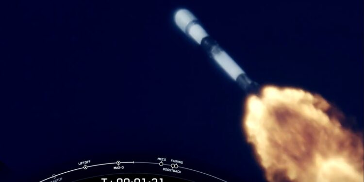 “北 장갑차 넘버링까지 식별” 한국 첫 정찰위성 발사 성공 (영상)