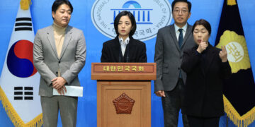 금태섭·정의당 분파 공동 창당 선언…정의 “류호정, 비례 사퇴하라”