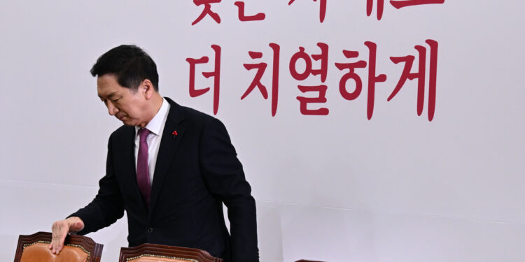 김기현, 국민의힘 대표직 사퇴…“총선 승리 위해 책임 다하겠다”