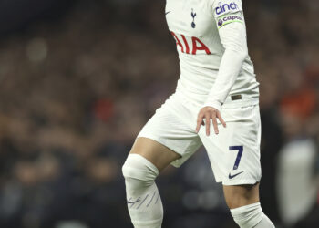 날개 달자 축신 날다 | 서울신문