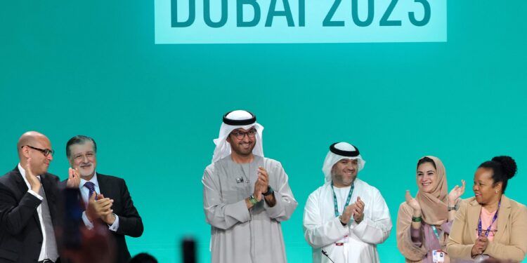 기후협약에 ‘화석연료 전환’ 처음 담았다… 화석연료 시대의 ‘종언’