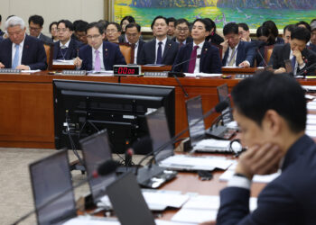 野 민주유공자법 처리 시도… 與 “운동권 특혜 상속법”