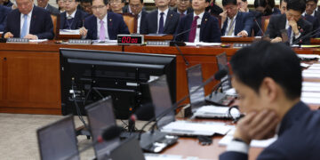 野 민주유공자법 처리 시도… 與 “운동권 특혜 상속법”