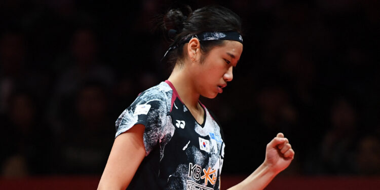 ‘여제’ 안세영, 부상 딛고 ‘왕중왕전’ 준결승 극적 진출