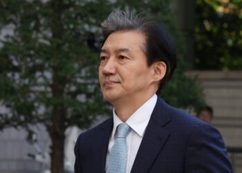 [속보]검찰, 조국 2심도 ‘징역 5년’ 구형