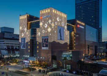 ‘초당 매출 23만원’…불황에도 ‘3조 클럽’ 승기 잡은 신세계 강남