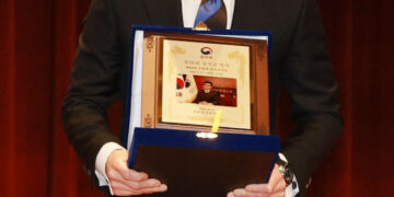 한동훈 비대위원장 첫번째 시험대는 ‘김건희 특검법’…사실상 막을 방법 없어