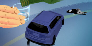 횡단보도 모녀 들이받고 도주한 만취男…배달기사가 잡았다